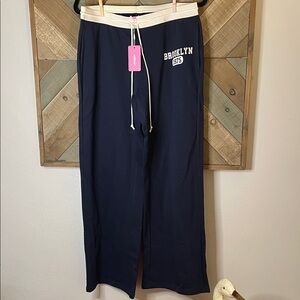 Edikted Navy Brooklyn Women’s WIDE LEG Sweatpants, size L